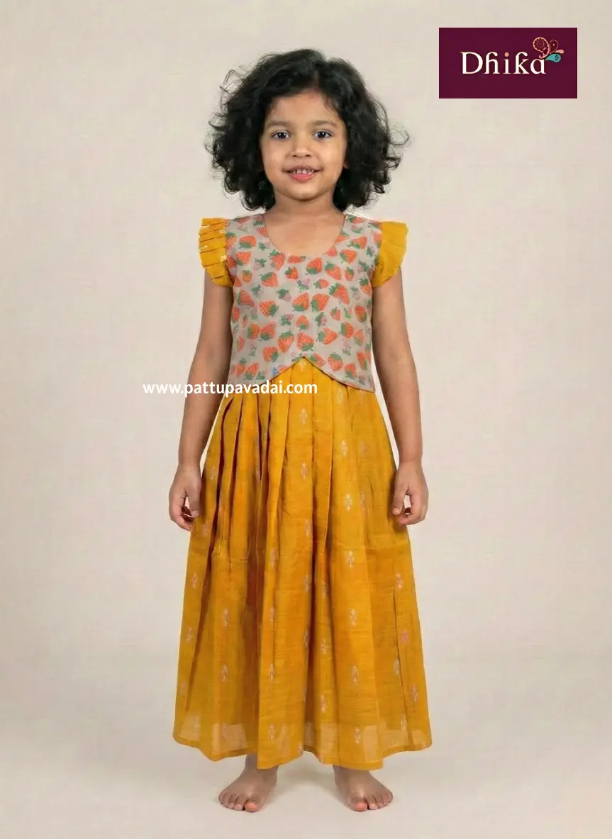 Pattu Pavadai Sattai